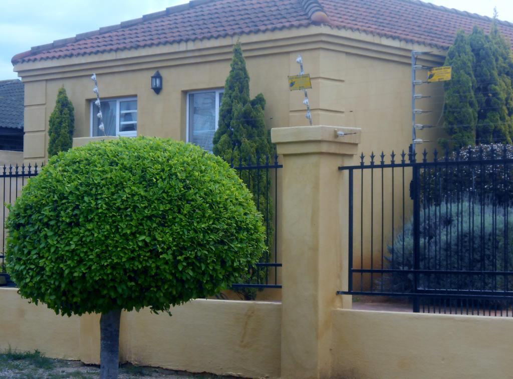 Toscana Cottage Port Elizabeth Exterior foto